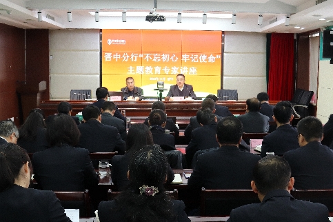 企业内训讲师：塑造明日领导者的催化剂
