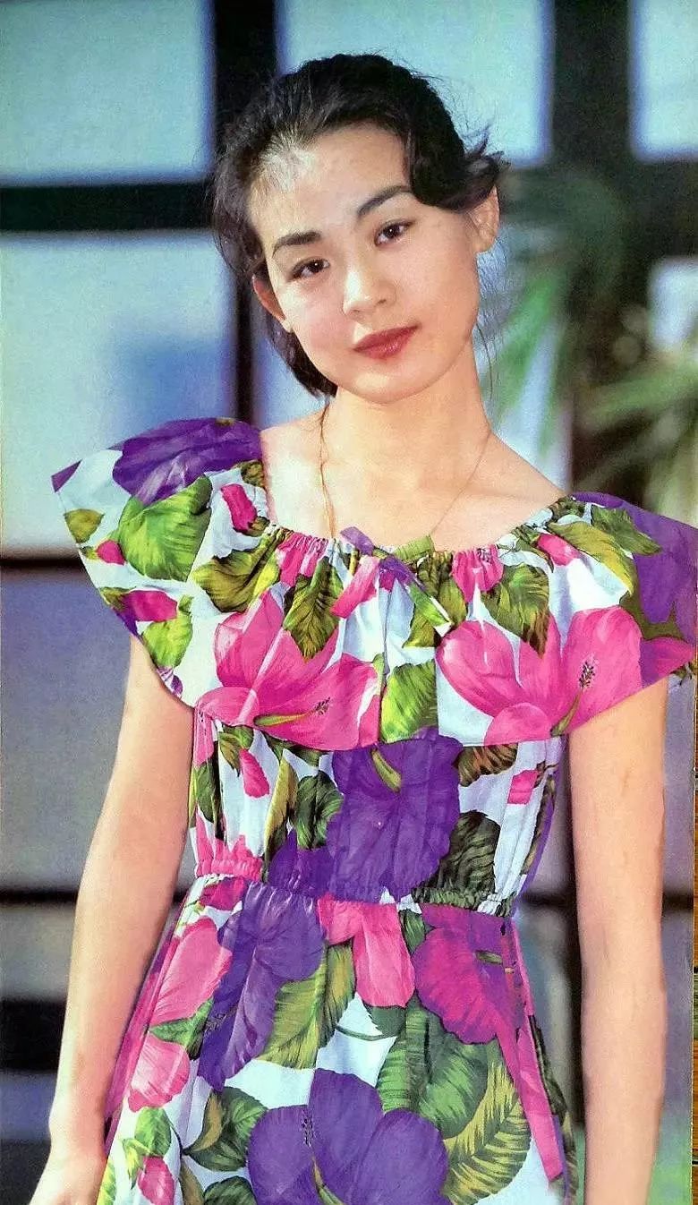 2019年末，《牧马人》突然爆火：电影女主丛珊这30年怎么样了？_凤凰网