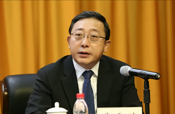 南开校长曹雪涛回应论文质疑对论文中科学结论的有效性充满信心