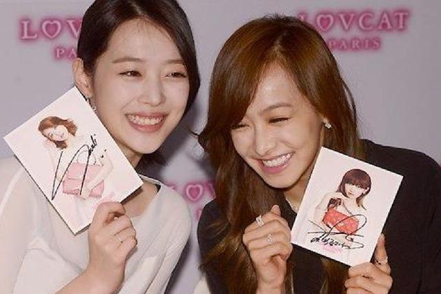 不发声不代表不关心宋茜将飞韩国吊唁崔雪莉亲自送她最后一程