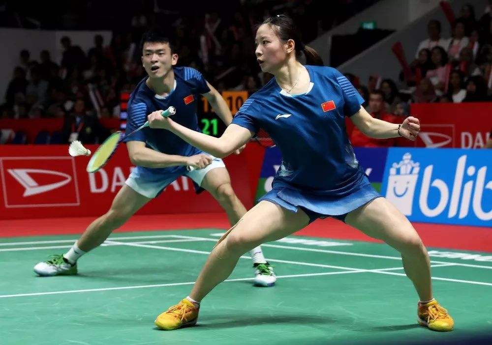 国足热身赛7球大胜,林书豪袒露加盟cba感受