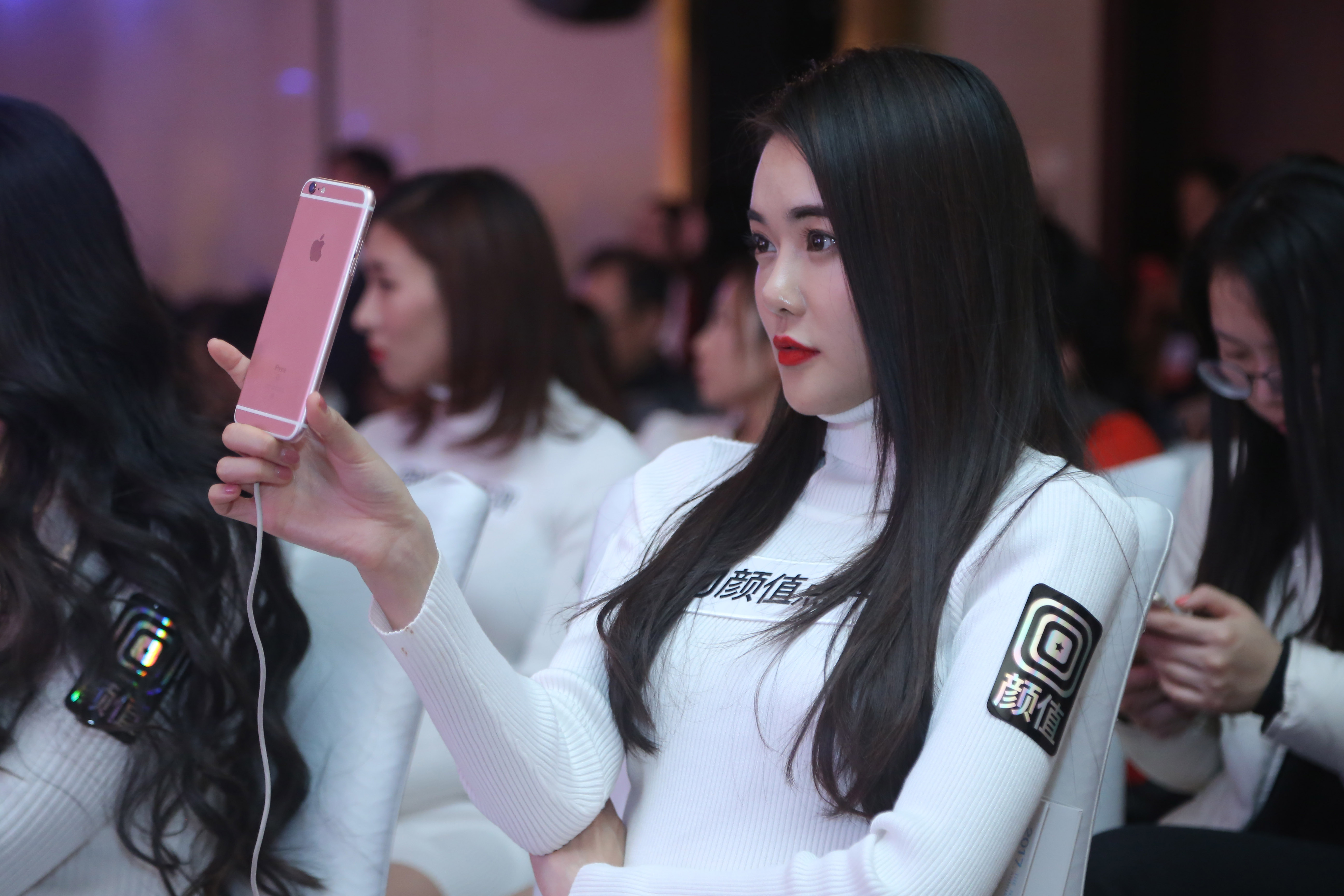 颜值经济时代, 品牌要如何与年轻人接轨?