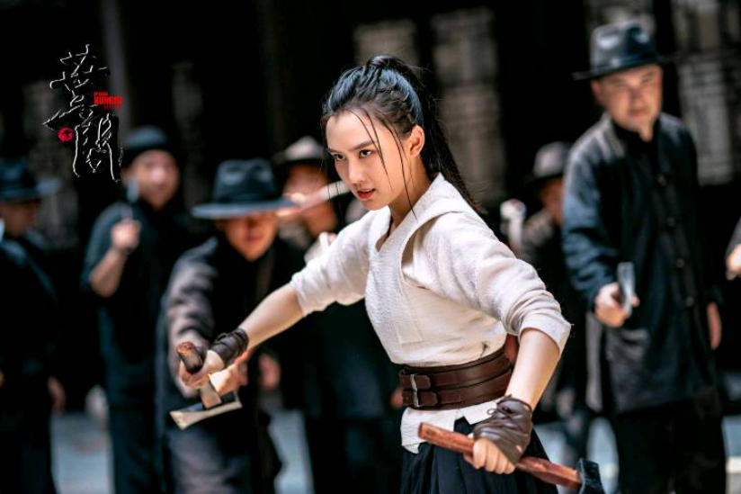 苑立若心致敬叶问宗师首次挑战女中豪杰获赞