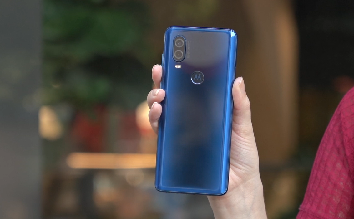 moto p50上手体验:环球数字21:9超宽屏,4800万双摄__凤凰网