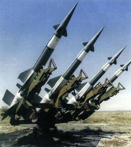 1吨导弹双发齐射3400公里时速上万米高空消灭隐形战机