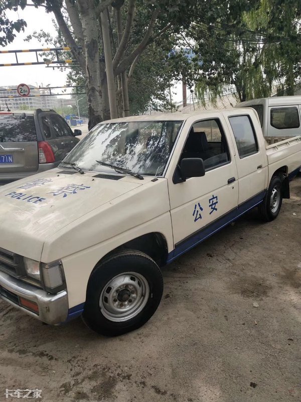 当之无愧的国产经典回忆郑州日产d系列皮卡