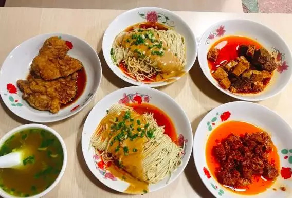 楼宇间藏30000+面馆,被忽视的面食之都,是上海_凤凰网