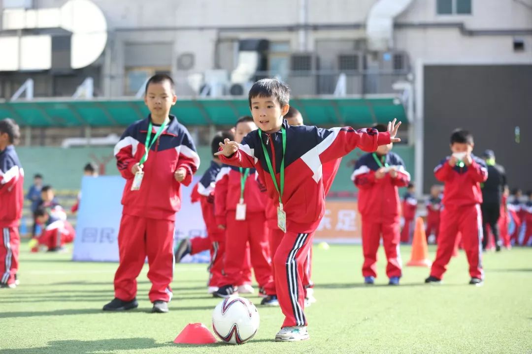 2019北京市宣武回民小学足球嘉年华火热开幕