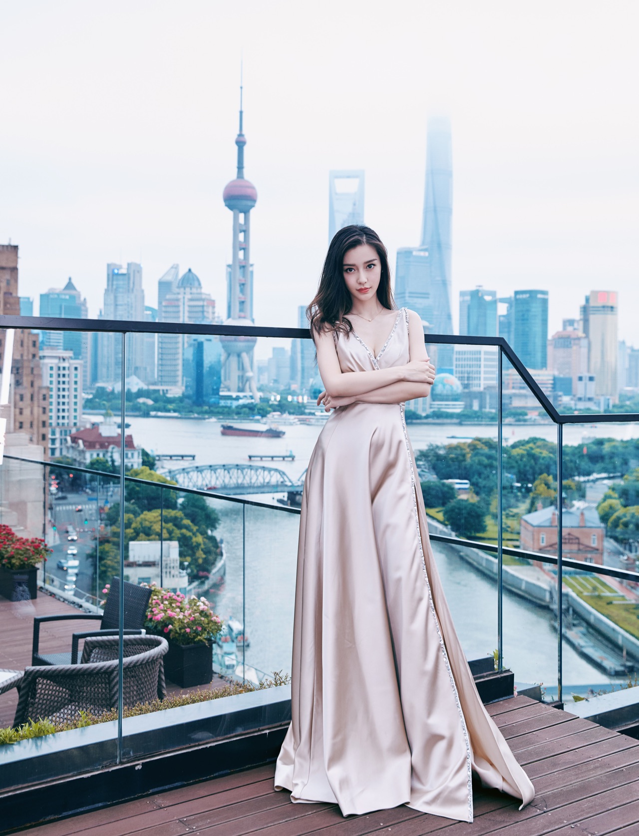 angelababy直播大呼omg雪花秀活动绝美亮相太吸睛