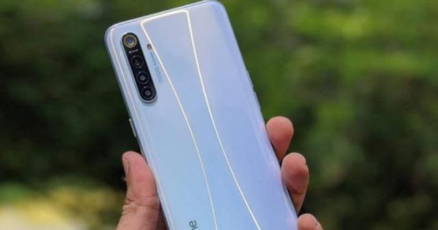 荣耀真狠心麒麟710f4000mah4800万三摄根本抵抗不住