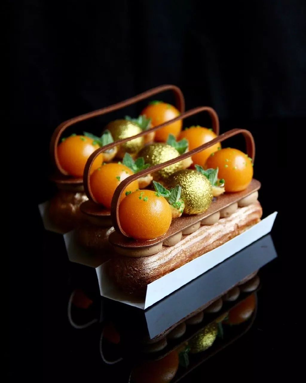 30款法式甜品装饰你更钟爱哪一款?淋面?喷砂?巧克力摆件?还是