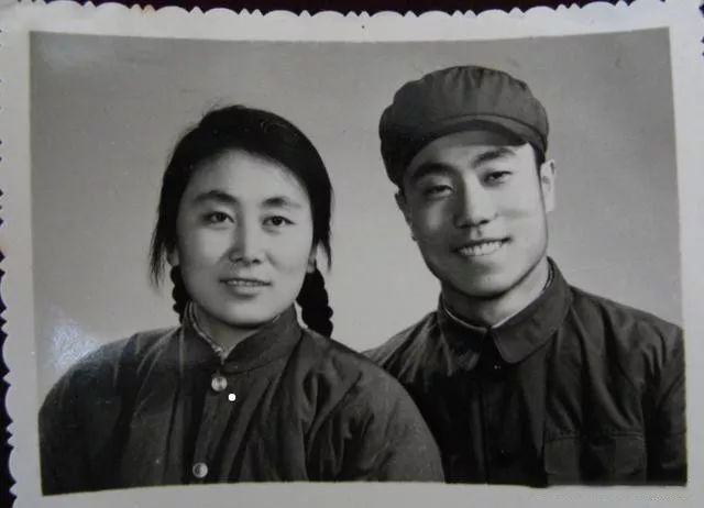 老照片:70年代結婚照,80年代結婚照,90年代結婚照