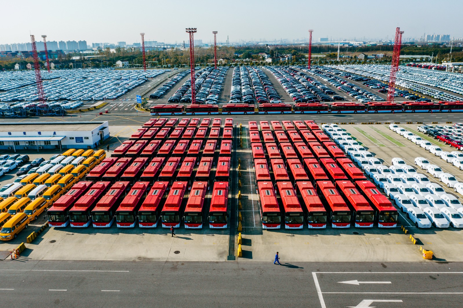 献礼新中国成立70周年中国制造的宇通样板