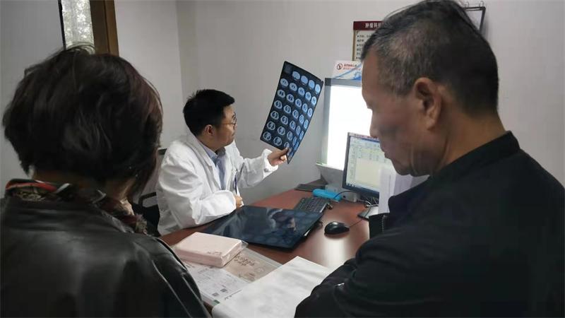 闯荡上海滩的卫辉人系列之一 杨金祖健康生命的捍卫者