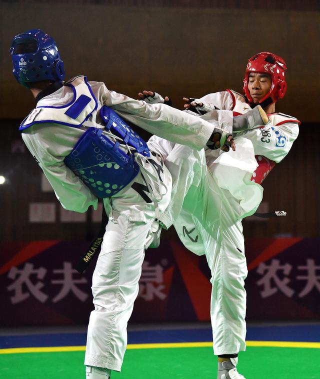 跆拳道中国公开赛谭景文获男子74公斤级冠军