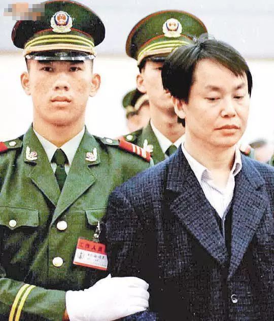 香港“世纪悍匪”张子强人生最后老照片曝光,出来混迟早要还的__凤凰网