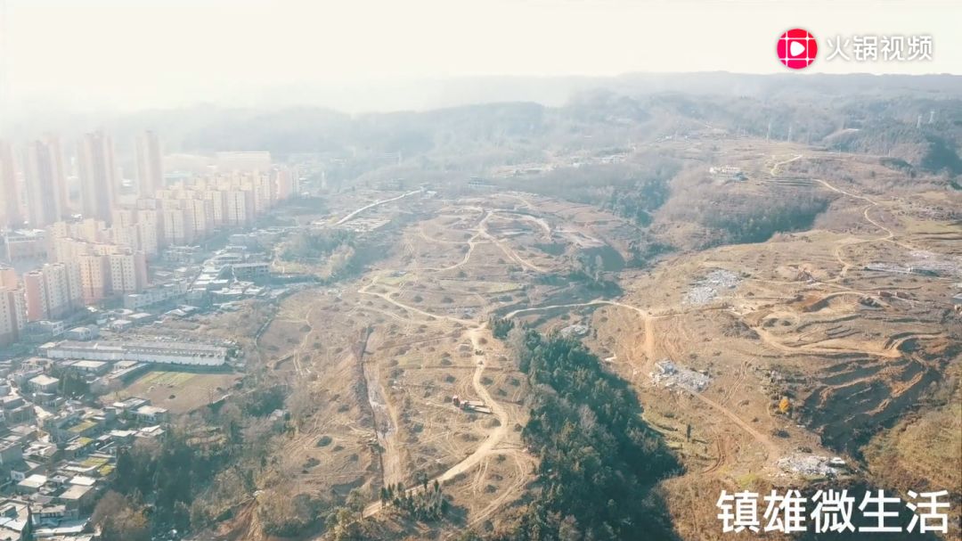 镇雄大发展！几个月前这里一片荒地，现已经是高楼林立__凤凰网