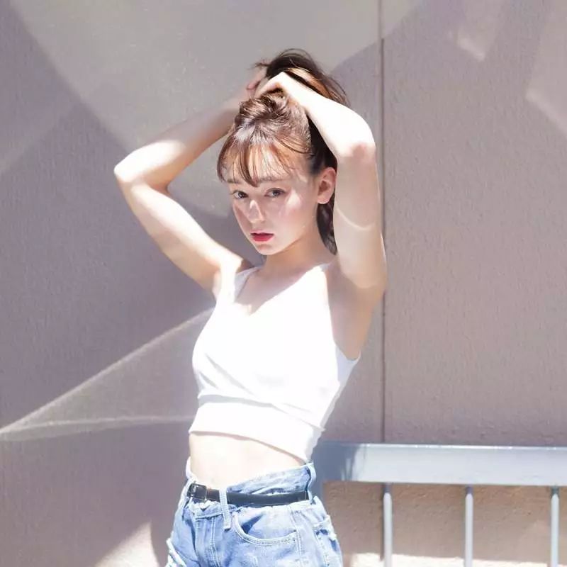 16岁混血小美女将代表日本参加世界小姐决赛!网友:超可爱