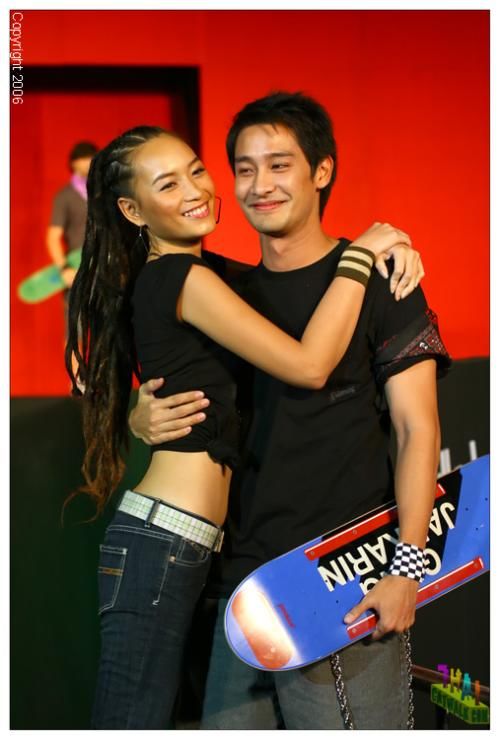 时隔十年,最喜欢的这对泰剧荧幕情侣终于再次合作,还是很养眼