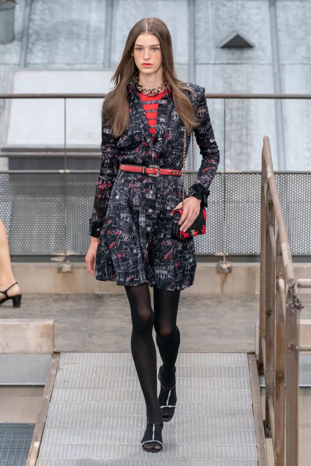 香奈儿2020早春秀场_凤凰网时尚_凤凰网