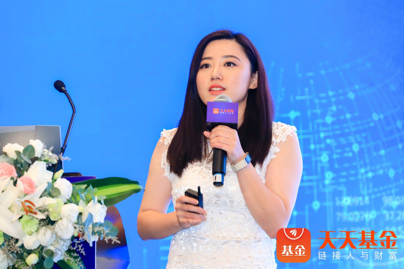 申万菱信基金经理龚丽丽如何通过指数基金投资a股核心资产