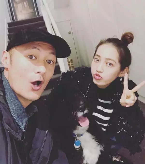 余文乐与老婆大秀恩爱没想到曾经不被看好的他们婚后这么甜
