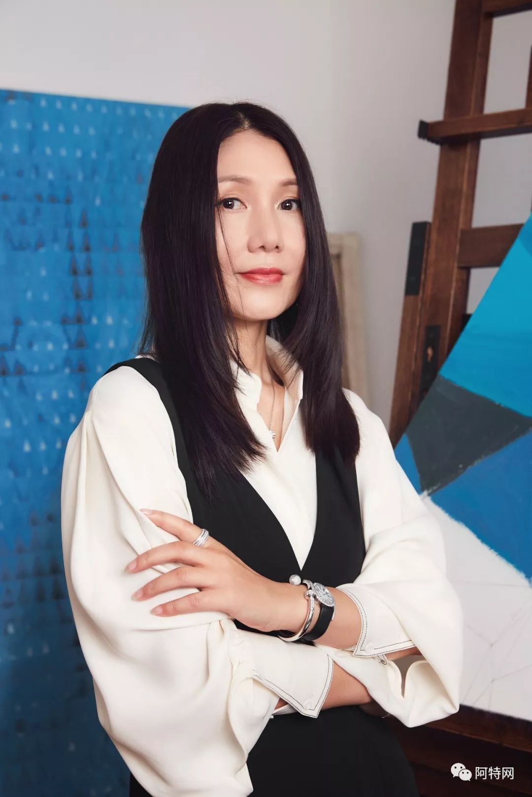 黄莺《中国女性艺术》代表性艺术家__凤凰网