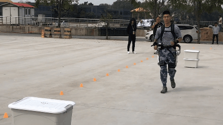 海医大联合傲鲨智能获超能勇士2019单兵外骨骼系统挑战赛优异战绩