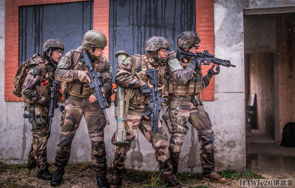 法国陆军第35步兵团城镇作战训练hk416f步枪成为狙击手的最爱