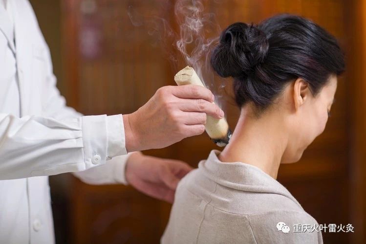 艾灸的效果好,需要具备以下因素:一:艾灸的方法正确二:艾条的质量不错