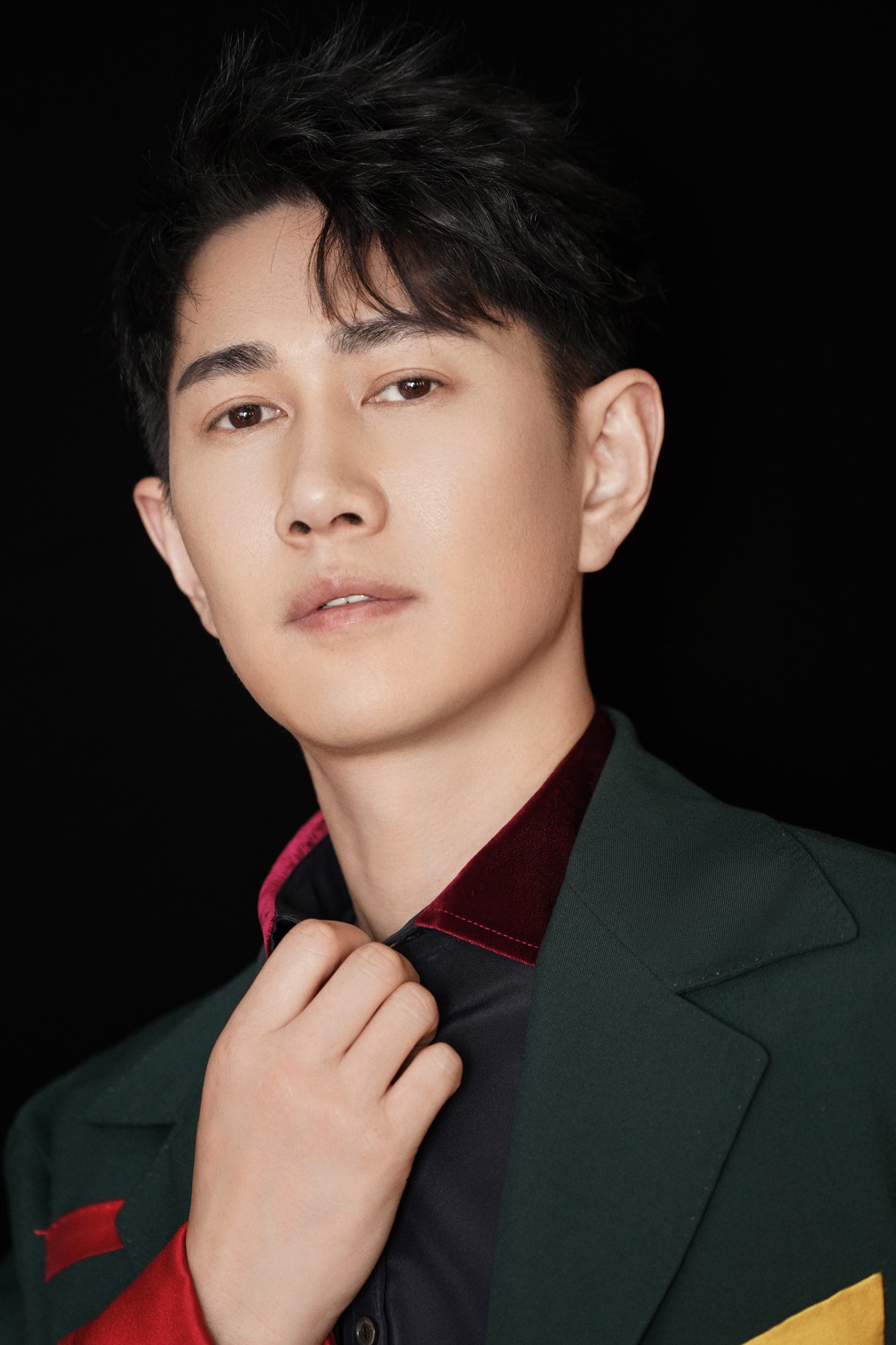 星锐榜2019艺术传承盛典何明翰荣获德艺双馨形象大使