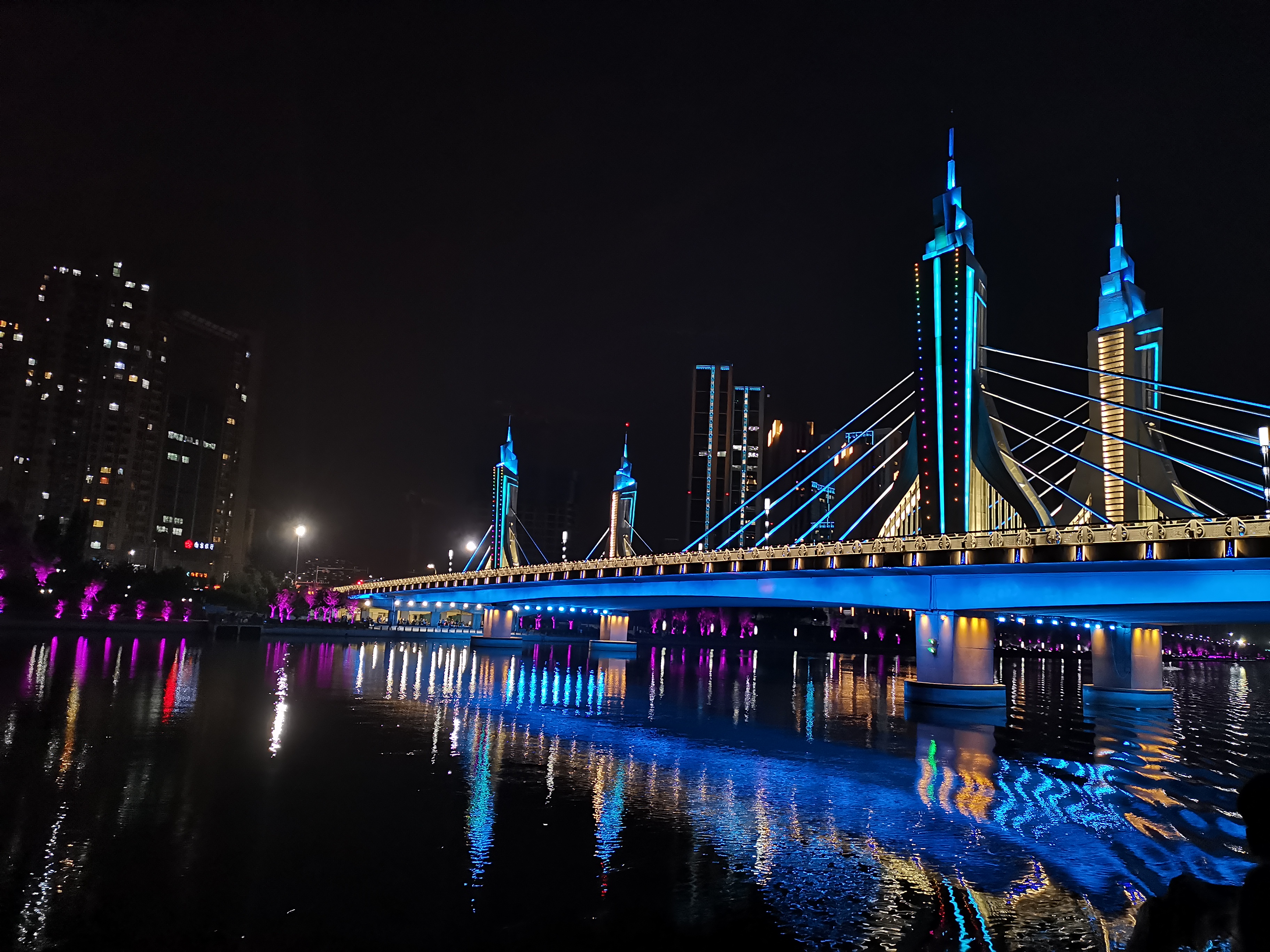 大运河灯光秀今晚首秀中国最宽桥体水幕展示通州八景