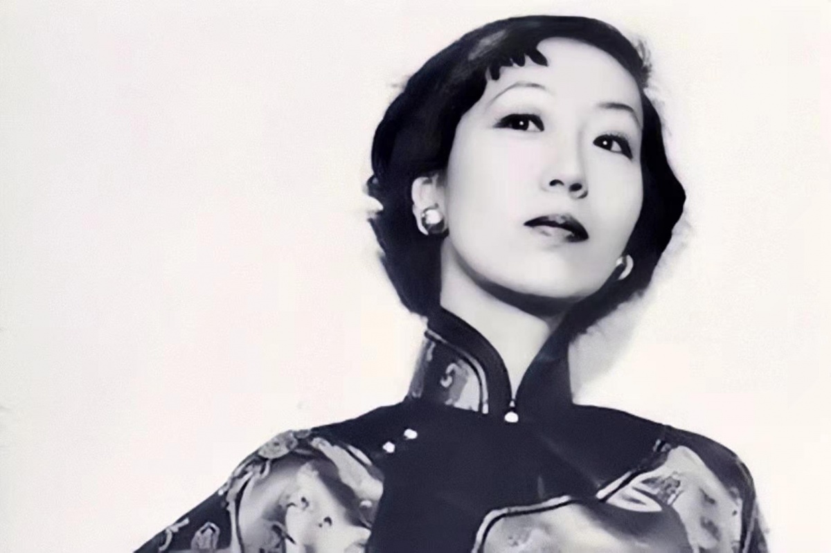 张爱玲《留情》:老夫少妻婚姻的反面,相敬如宾下的各怀鬼胎__凤凰网