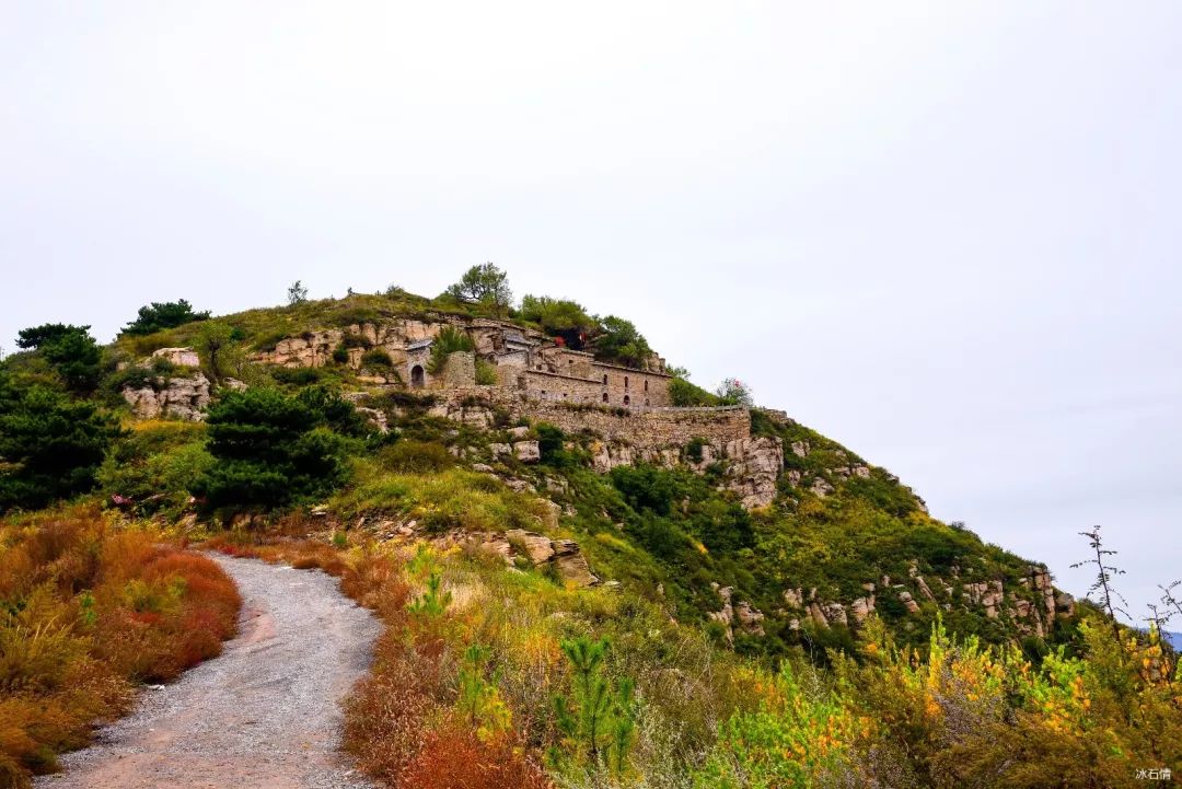 亭高出鸟外 客到与云齐 ||《冰石情》微刊秋登发鸠山诗文选