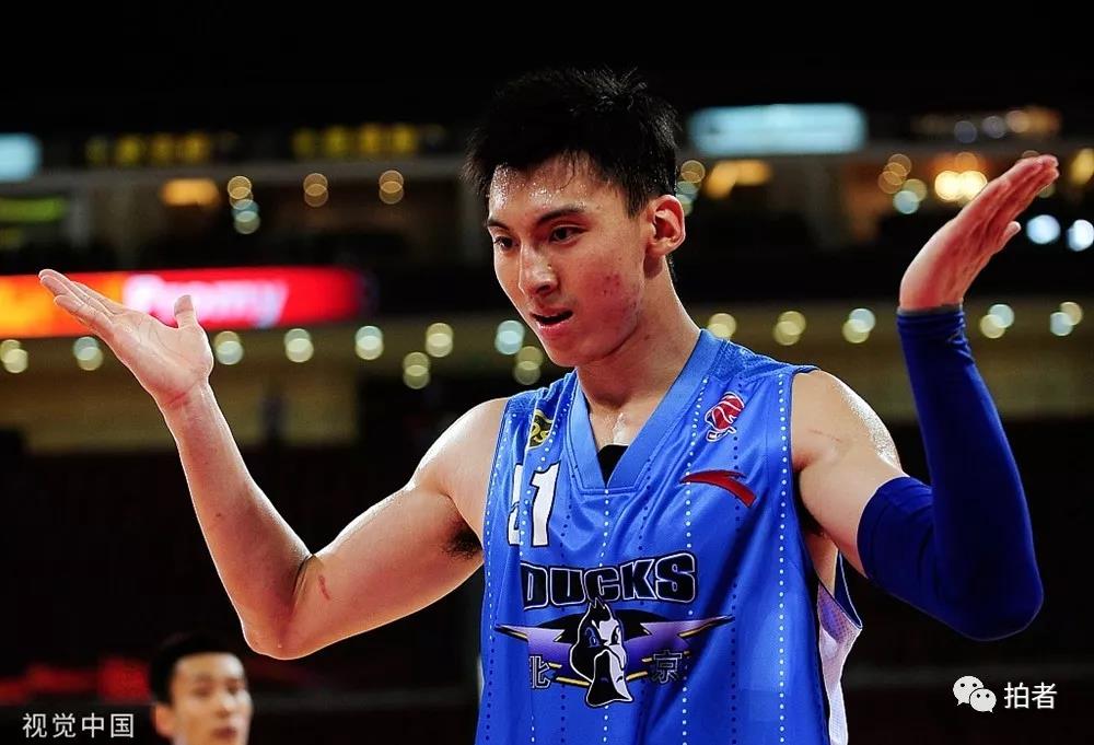 再看你一眼 | 那个穿51号球衣的少年