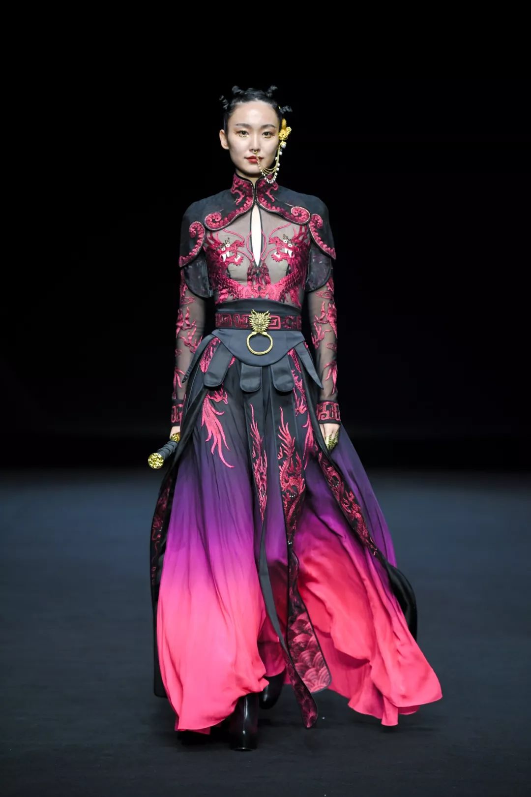 盖娅传说·熊英2020春夏中国国际时装周