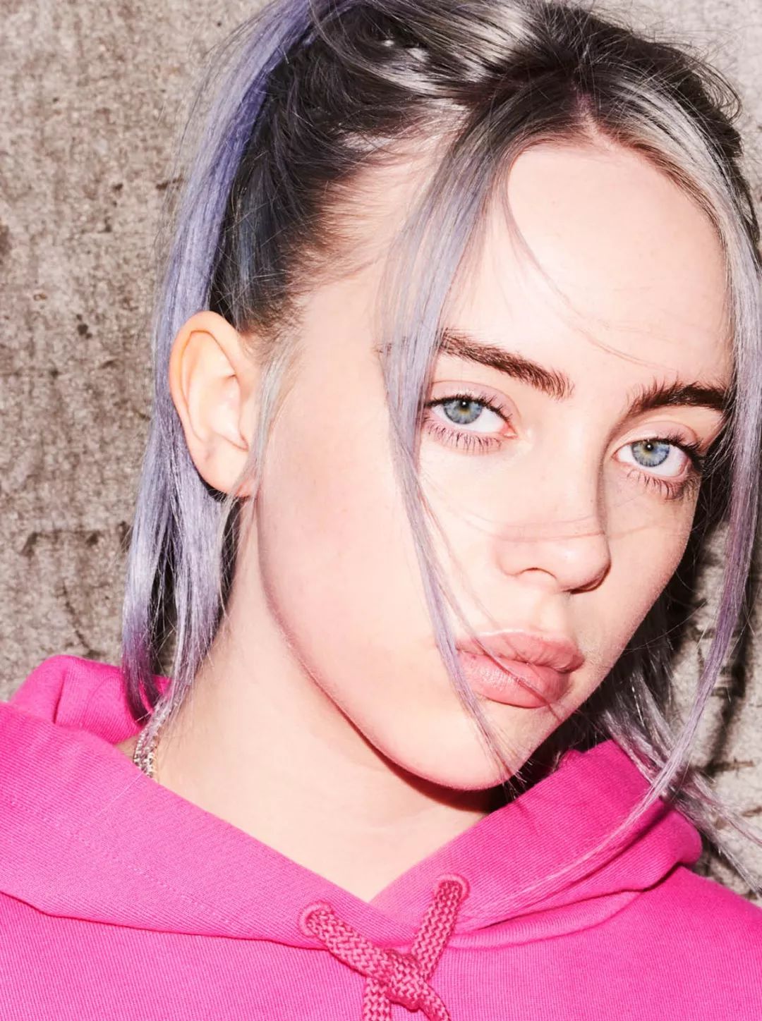 billieeilish被要求滾出娛樂圈其實沒必要吧