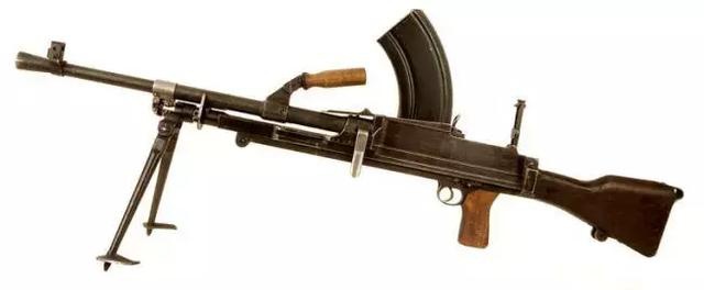Zb33 Machine Gun 屡屡穿帮的影视明星机枪——捷克与勃然_凤凰网军事_凤凰网