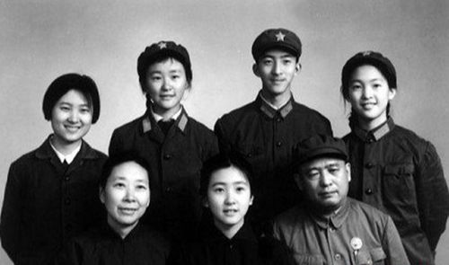 余秋里子女余秋里的女儿余晓虹为什么葬在八宝山