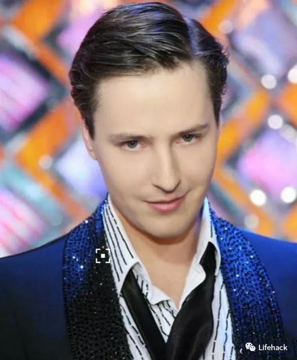 手贱搜了下海豚音王子维塔斯的现状被惊到了