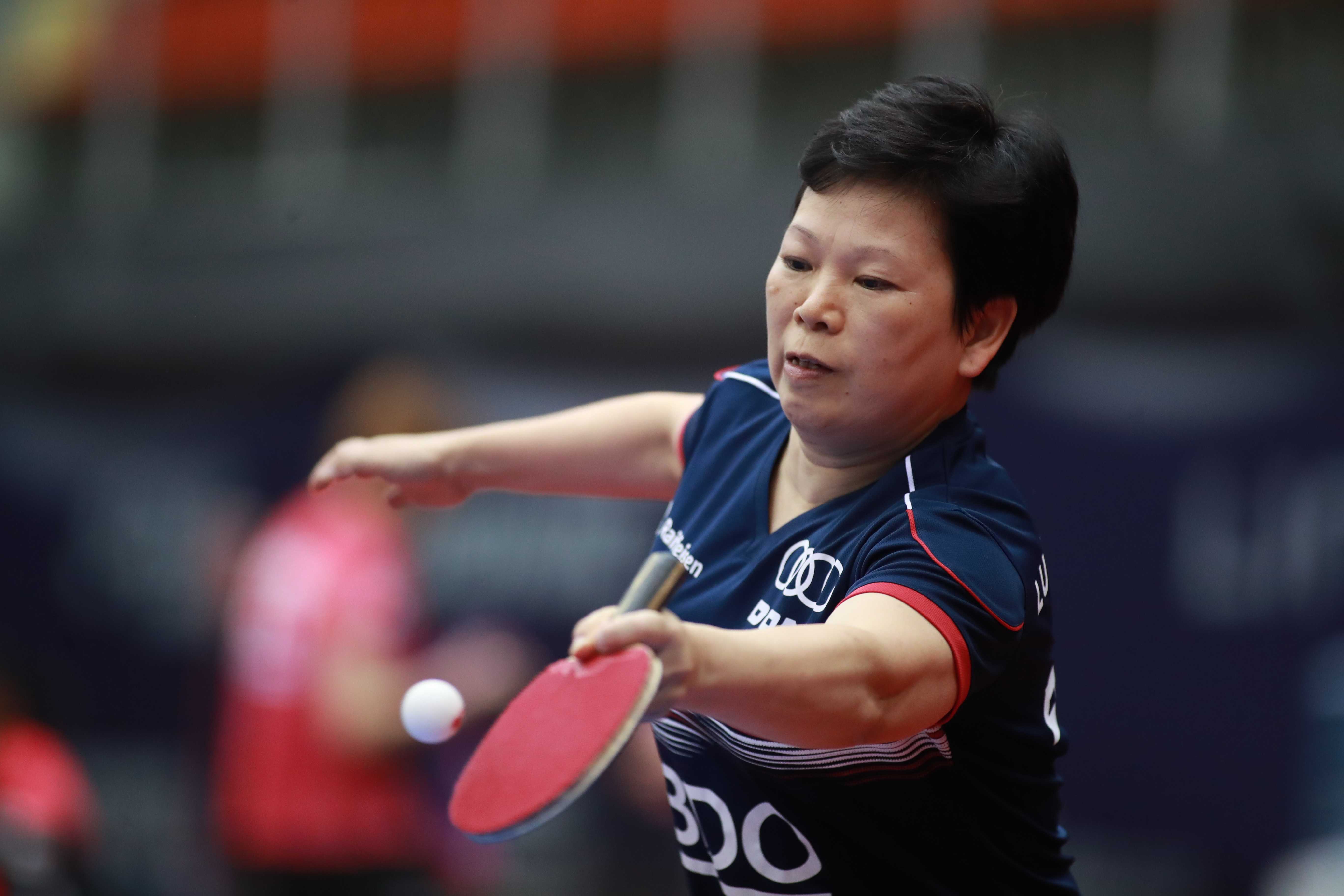 中国队18人亮相仅6人突围56岁倪夏莲一路横扫晋级