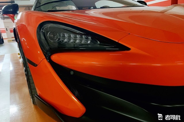 橘色的迈凯轮600lt真美,过几天有个好玩的选题