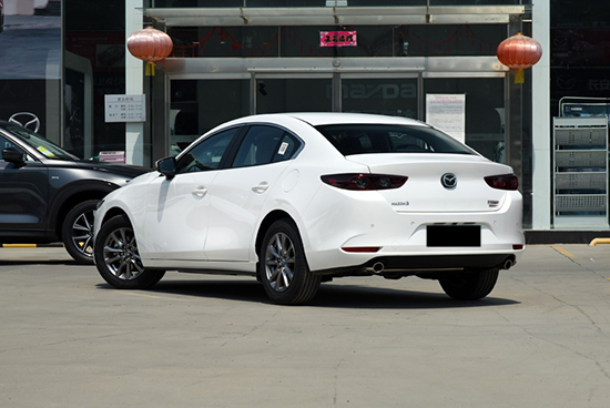 全新长安马自达3 axela昂克赛拉实车到店