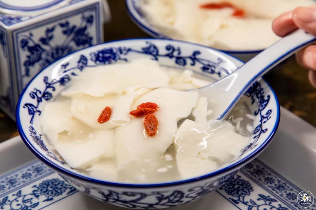 数量有限,先到先得~可免费获赠冰醉豆花一碗12月10日前,到店客人来