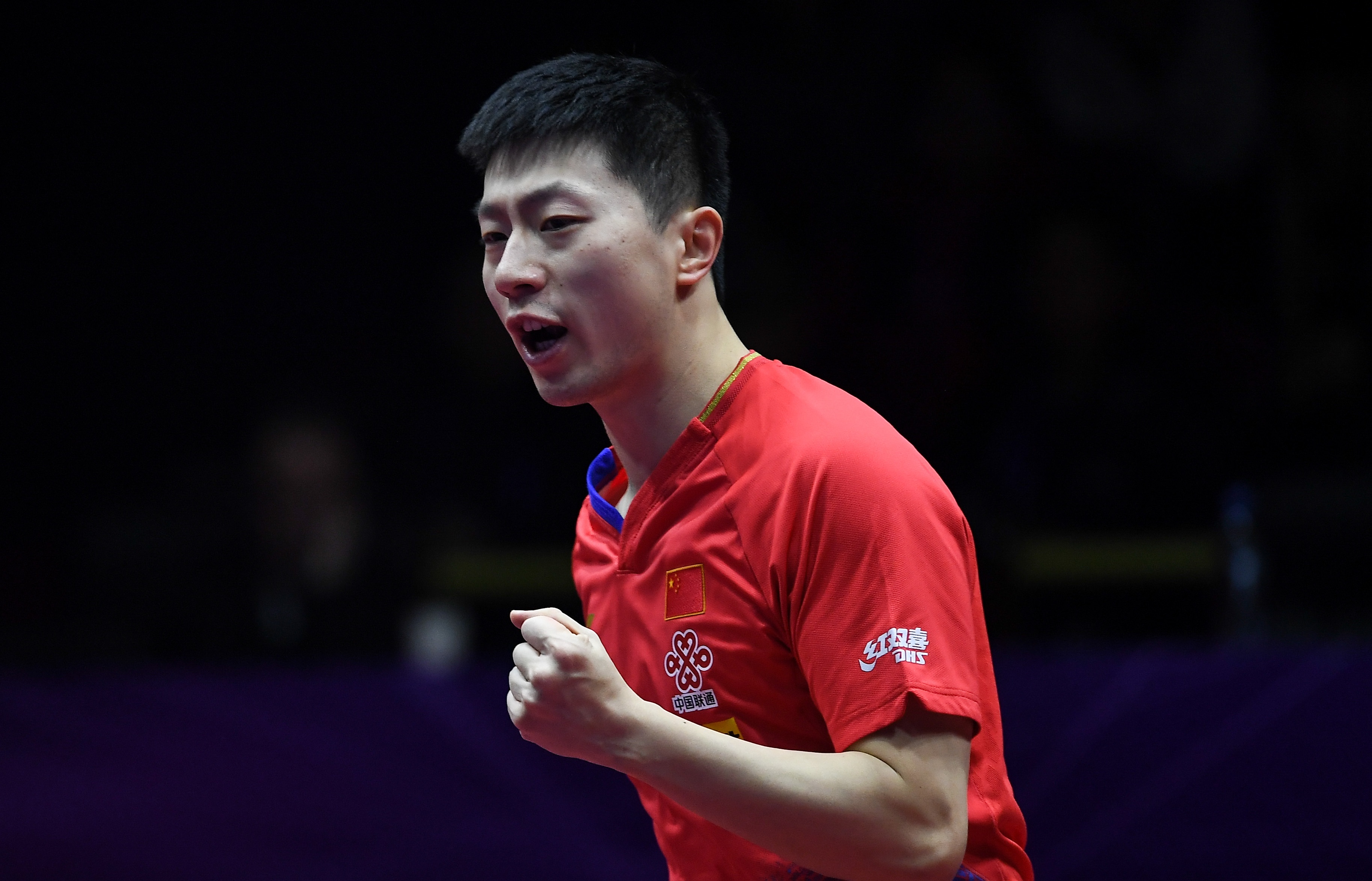 乒乓球——国际乒联男子世界杯:马龙晋级半决赛