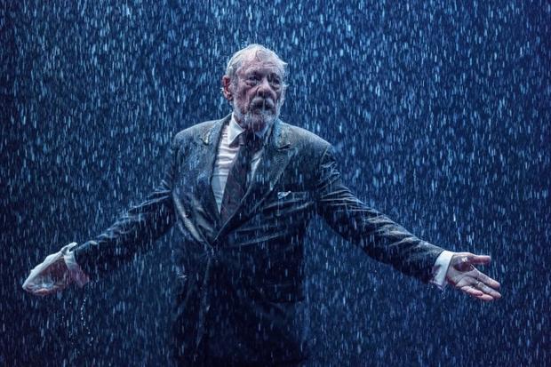 银幕上看卷福演《哈姆雷特》是怎样的体验?