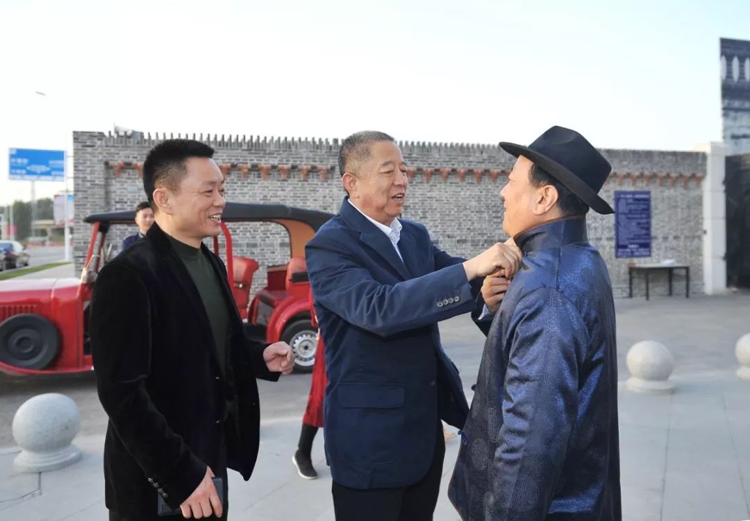 快来看!胡葆森领衔主演,中原最知名地产大咖联袂出镜