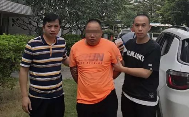 韶关男子犯命案潜逃9年后落网在他人屋后小便起口角将屋主砍死