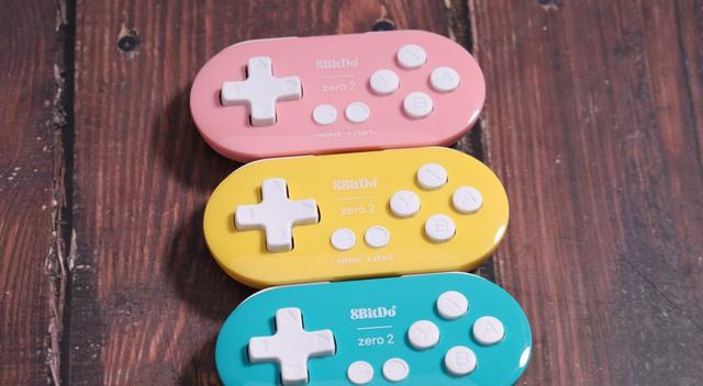 身材虽小能量爆表八位堂zero2蓝牙手柄评测