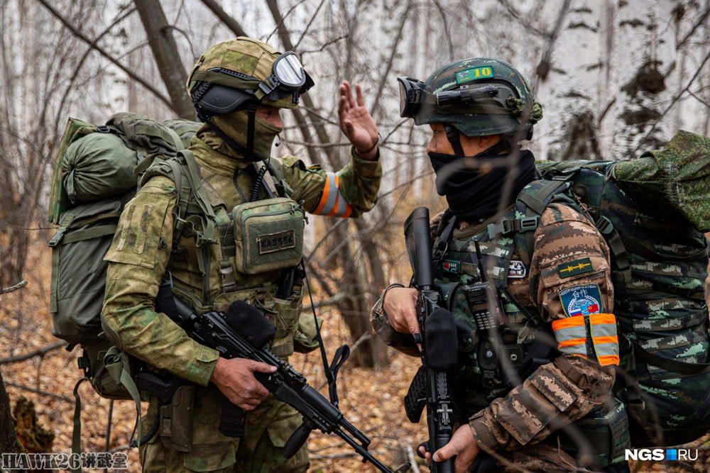 参加演习的双方分别是俄罗斯国民警卫队和中国人民武装警察特种部队